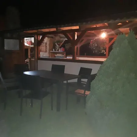 Chalupa Na Venkove